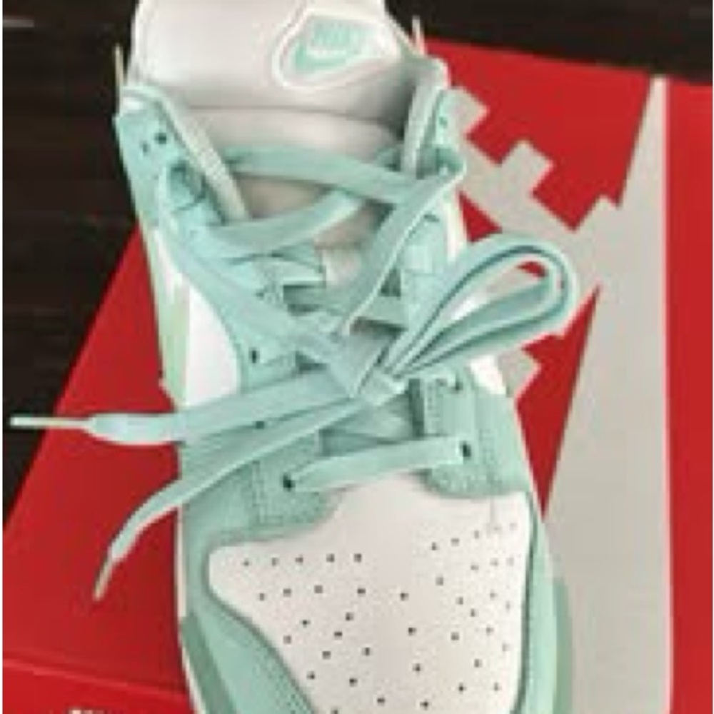 Nike Dunk Low Aqua Twist - Picture 2 of 4